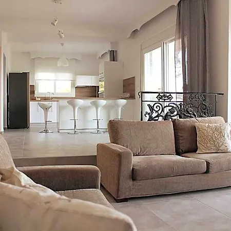 Mare Azul - Luxury Beachfront Retreat In Hanioti, Halkidiki, Greece Hotel